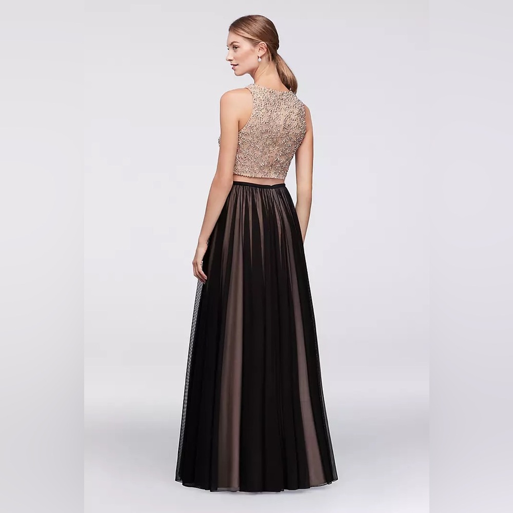 Elegant Black and Cream Evening Gown